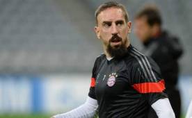 Ribery no logró recuperarse para el juego de vuelta y se pierde el resto de la temporada.