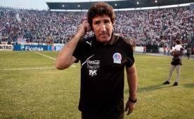 Héctor Vargas ganó su tercer título con el Olimpia y tras el juego respondió a unas palabras de Mauro Reyes. Foto Juan Salgado