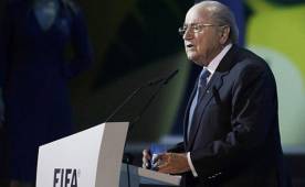 Blatter mandó un mensaje de apoyo a través de las redes sociales a Dani Alves.