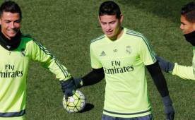 James está teniendo una temporada discreta, pero aún así Zidane lo ha defendido. Foto EFE,