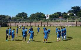 El entrenamiento de la selección de El Salvador. Foto tomada diario El Gráfico.