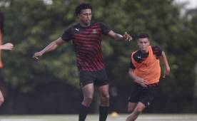 Carlo Costly no logró un acuerdo con el Real España y su futuro se desconoce.