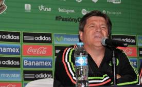 Miguel 'Piojo' Herrera quiere limpiar imagen de Copa América en Copa Oro. (AFP)