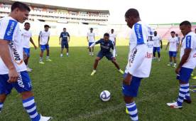 Honduras trabajó sin los jugadores del Olimpia debido a que esta semana tienen compromiso de Concachampions. Foto José Valle