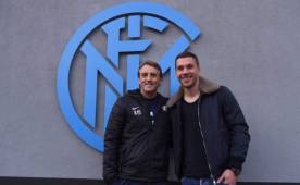 Podolski, pasó esta mañana el reconocimiento médico y por la tarde tuvo la ocasión de conversar con Mancini.