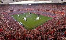 San Mamés es una locura completa en la final de Copa.