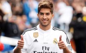 GRAF5554. MADRID, 13/08/2018.- Fotografía de archivo tomada el 02/09/2017 del futbolista internacional David Silva que anunció este lunes su adiós a la selección española de fútbol tras 125 partidos como internacional absoluto en los que ha ganado el Mundial de Sudáfrica 2010 y dos Eurocopas, en Austria y Suiza 2008 y en Polonia y Ucrania 2012. EFE/ARCHIVO/Juanjo Martín.