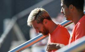 Messi salió lesionado ayer y eso pone en dudas a todo Argentina y Barcelona. Foto AFP.