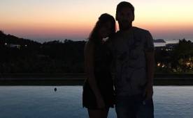 La imagen que publica Antonella Roccuzzo en la red social de Instagram junto a Messi.