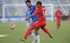 Panamá fue sorprendida, Cuba se planteó de la mejor forma y fue un empate el encuentro. Foto AFP.