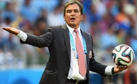 Desde el viernes Pinto toma las riendas de la selección hondureña.