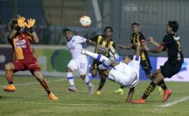 Real España solicitó a Liga Nacional el cambio del clásico ante Olimpia para el domingo en el estadio Olímpico. Foto DIEZ