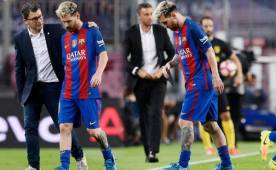 Messi estará de baja tres semanas tras una lesión que ya le preocupa al propio jugador. Foto AFP.
