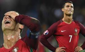 Cristiano Ronaldo culminó muy triste y fastidiado por fallar el penal que tendría a Portugal con medio boleto a cuartos de final.