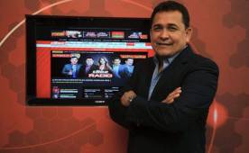 Nahún Espinoza expone que en el último partido del Olimpia por momentos Carlo Costly, Alberth Elis y Romell Quioto se complementaron como un tridente. Foto DIEZ