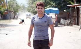 Soccer Football - International Friendly - Russia vs Argentina - Luzhniki Stadium, Moscow, Russia - November 11, 2017 Argentina’s Eduardo Salvio in action with Russia's Konstantin Rausch REUTERS/Sergei Karpukhin