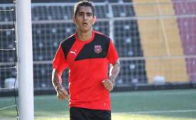 El 'Pitbull' llega a reforzar el mediocampo del equipo costarricense para esta temporada. (Foto cortesía: lda.cr)