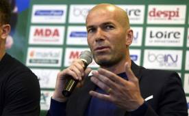 Zidane dice que PSG tiene los jugadores para remontar y dejar fuera al Barcelona en el propio Camp Nou. Foto AFP