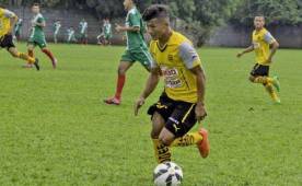 Iván López fue observado por Miguel Falero en su primer amistoso. (FOTOS: Cortesía redes sociales Real España)