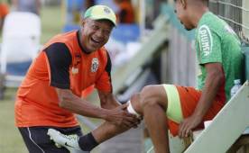 Previo al clásico sampedrano de este sábado en el Yankel Rosenthal, Maní Suazo le inyecta esa dosis necesaria de optimismo al Marathón. Foto Delmer Martínez