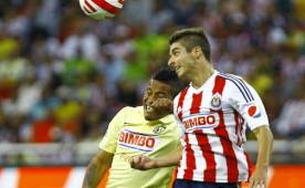 Chivas y América se repartieron un punto en México en otra edición del Súper Clásico.