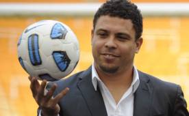 Ronaldo ahora vive una vida tranquila tras su retiro del fútbol en el 2011.