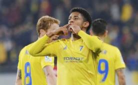 El delantero hondureño Antony 'Choco' Lozano, fue clave para el ascenso del Cádiz a la Primera División esta temporada. Hizo 10 goles. Fotos cortesía