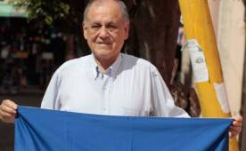 Chelato Uclés, ex entrenador de la selección de Honduras.