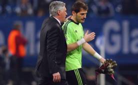 Carlo Ancelotti salió en defensa de Iker Casillas y dice que quieren que siga en Real Madrid. Foto AFP