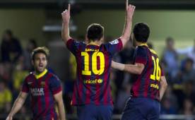 (L-R)French President Emmanuel Macron, German Chancellor Angela Merkel, Colombian President Ivan Duque,Bolivian President Evo Morales and other leaders gather for a family picture during the Amazonia forest meeting at the United Nations general headquarters, on September 23, 2019, in New York. (Photo by Ludovic MARIN / AFP)