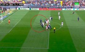 Las cámaras de televisión captaron a Cristiano Ronaldo en clara posición adelantada en el gol ante Málaga.