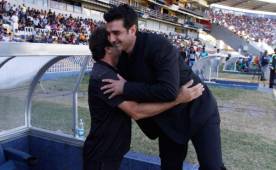 Héctor Vargas y Diego Vazquez no desaprovechan para mandarse 'saluditos'.