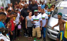 Mayweather fue recibido en La Habana por el legendario campeón y entrenador cubano Jorge Hernández, campeón olímpico de Montreal 1976. Foto Twitter