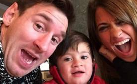 La tierna selfie que le dedicó Messi y su hijo a Antonella.