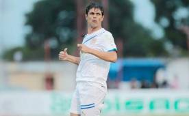 Washington Ramiro Bruschi Sanguinett,en acciÃ³n partido de la liga Torneo Apertura 2012-2013 021212