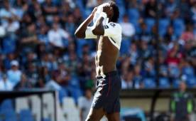 Alberth Elis estuvo muy bien marcado por los jugadores del Querétaro. (FOTO: Cortesía Esto)