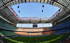San Siro ya espera a los protagonistas de esta nueva final. Foto AFP.