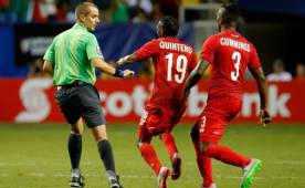 La polémica que vivió el árbitro Mark Geiger en la pasada Copa Oro lo marcó al pitar dos penales ante Panamá para que los aztecas avanzaran en el torneo de Concacaf.