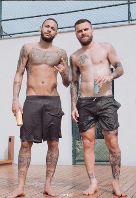 Amigos y mucha diversión: Así ha sido la polémica cuarentena por la que señalaron a Neymar