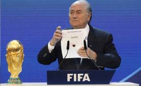 Autoridades de Qatar borran imágenes después de interrogar a los responsables de un programa llamado 'La Venta de Fútbol: Joseph Blatter, y el poder de la FIFA'