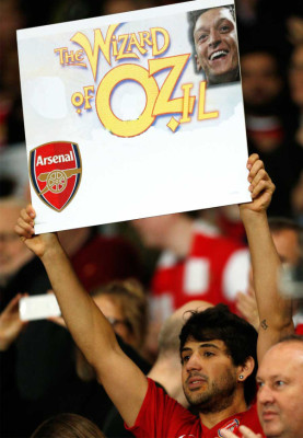 Arsenal FC vs BV Borussia Champions League.