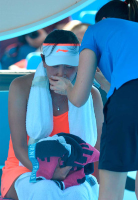 El calor hace desfallecer a los tenistas en el Open de Australia