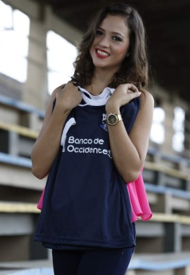 FOTOS: Alexa Avelar, la miss que es fanática del Honduras Progreso