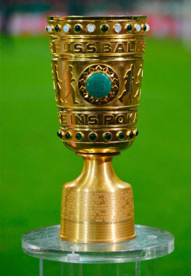 Robben da al triunfo al Bayern ante el Dortmund y el pase a semifinales.