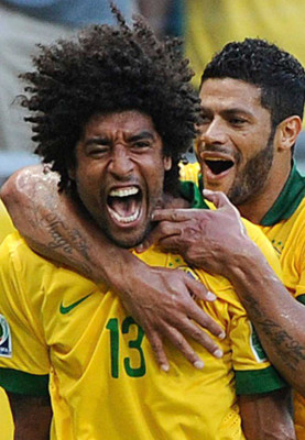 Brasil vs Italia por Copa Confederaciones.