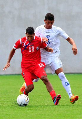 Honduras comienza con empate ante Panamá fútbol de los Juegos Centroamericanos .