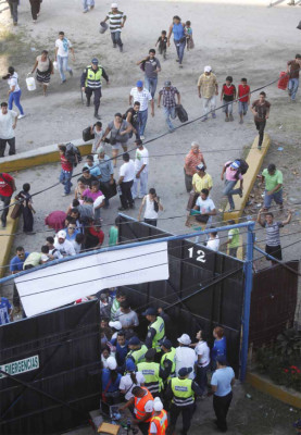 Ambiente en San Pedro Sula con el Honduras-Costa Rica