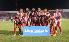 Plantilla del Vida en uno de sus juegos en la Primera División de Honduras.