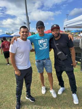 El delantero catracho tiene una buena amistad con algunas estrellas de Honduras.