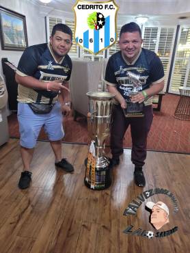 José y Carlos Sánchez, los hermanos que tienen brillando al Cedrito en el fútbol amateur en Estados Unidos.